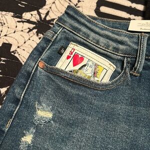 judy blue - queen of hearts - size 13